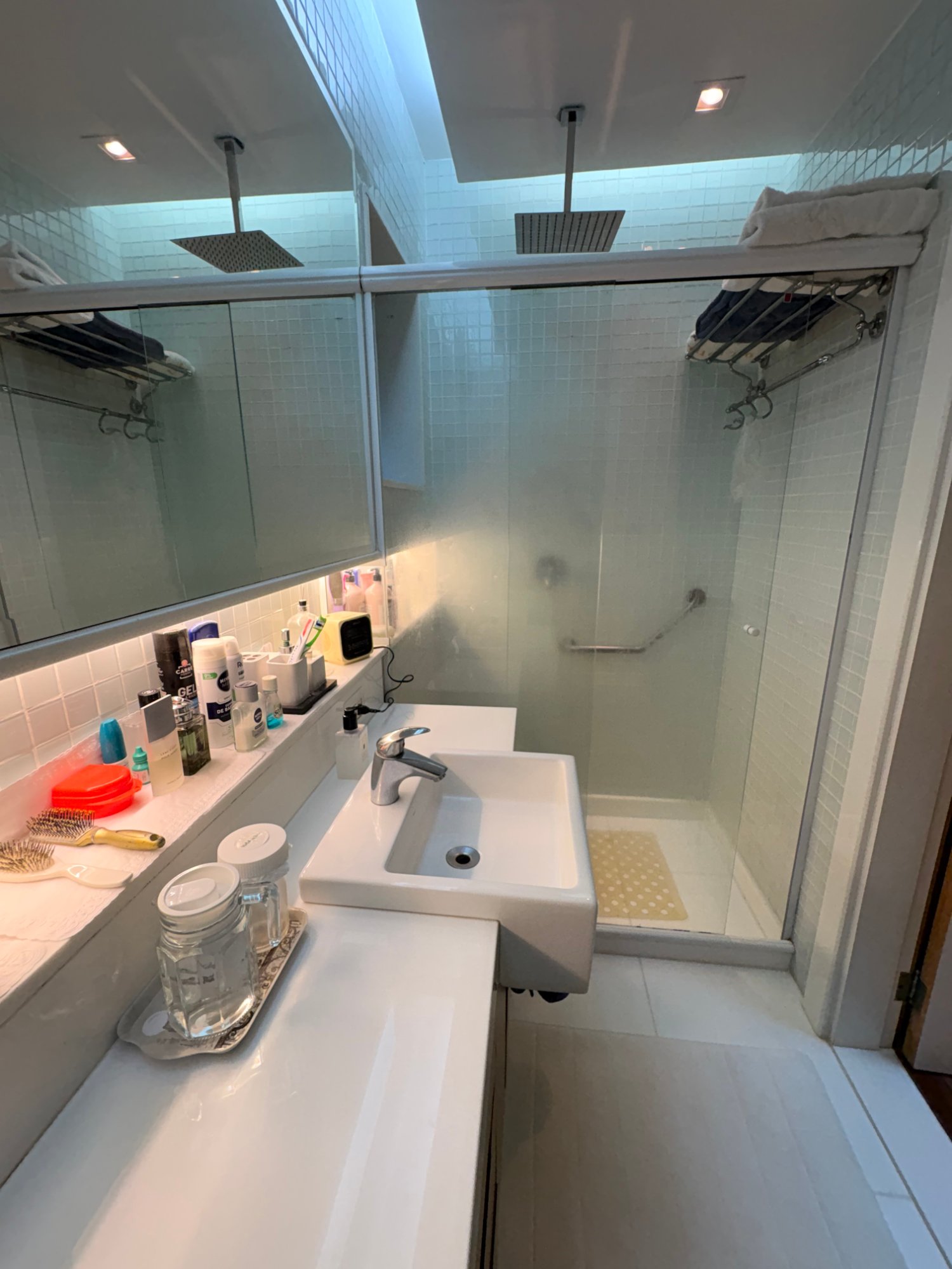 Apartamento de 4 quartos no Jardim Oceânico