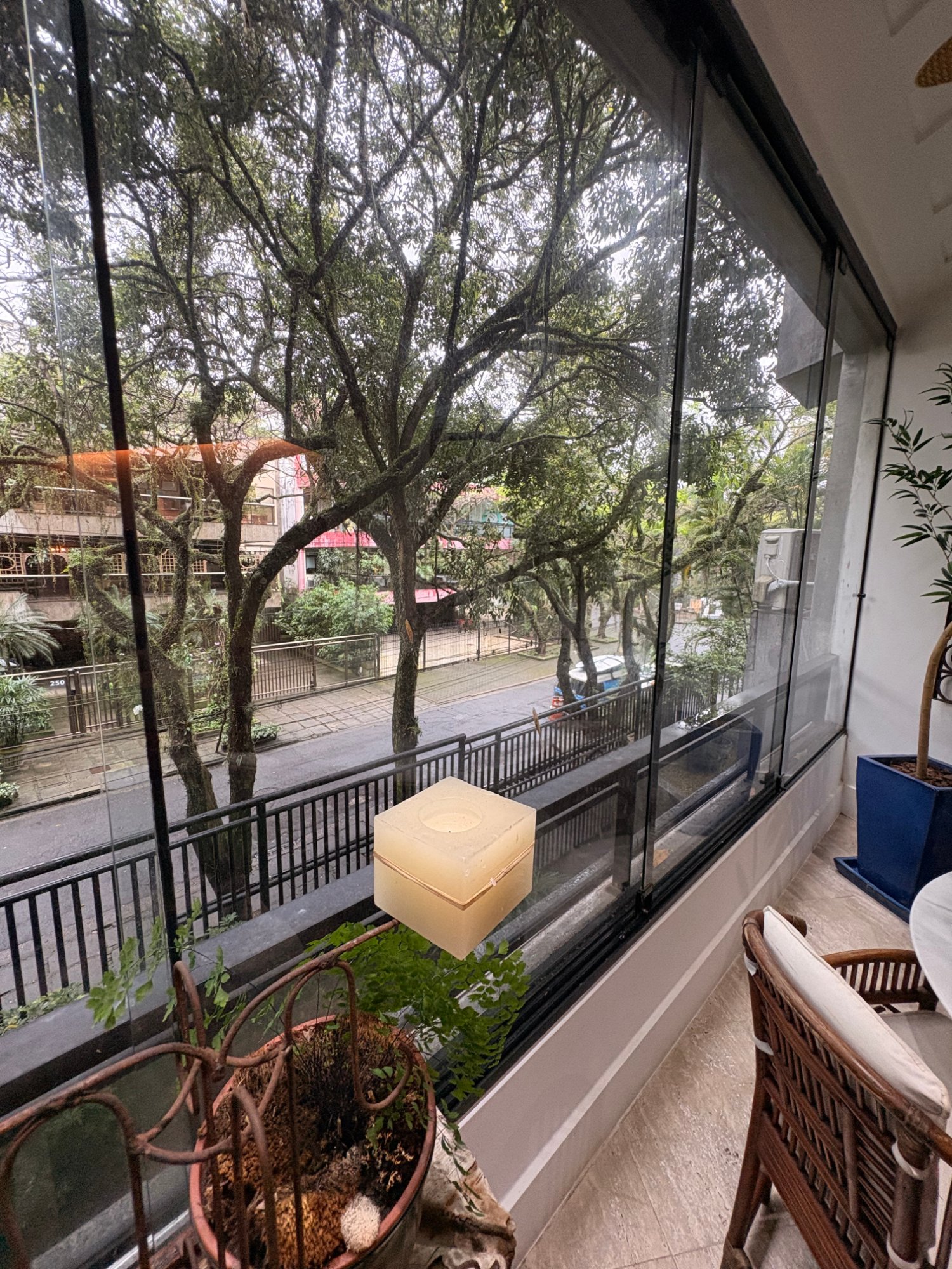 Apartamento de 4 quartos no Jardim Oceânico
